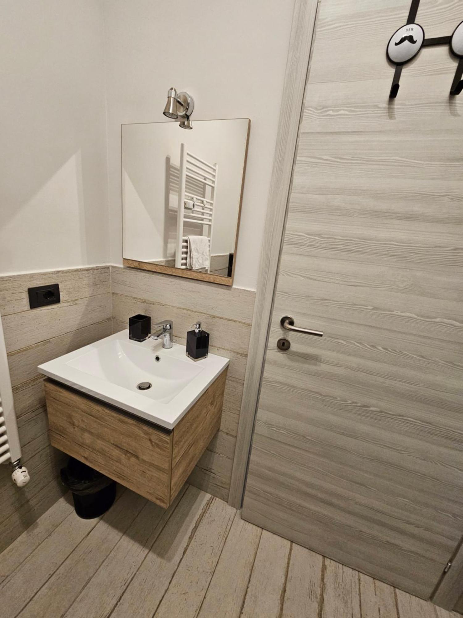 Suite Sant Antonino 12 Min Di Metro Dal Centro Turin Exterior photo
